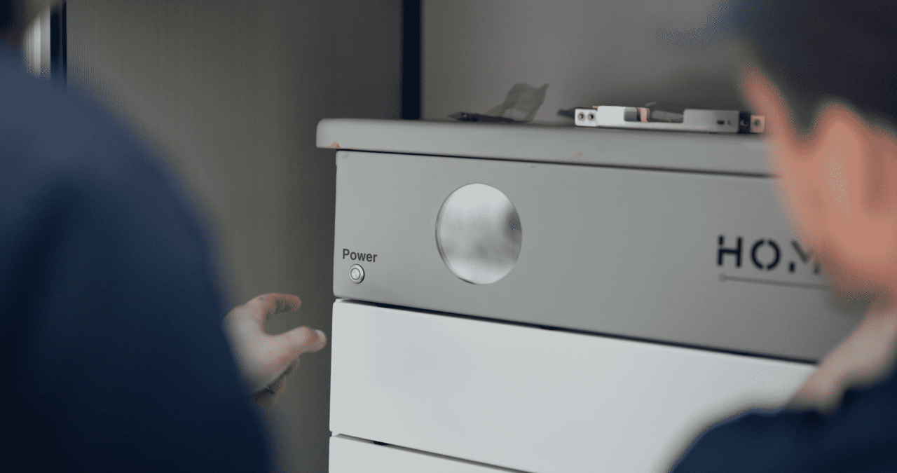 The Ultimate Guide to Solar Batteries and Energy Storage