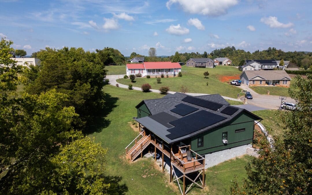 “Solar Installers Near Me” in East Tennessee: How Google Results Can Mislead You