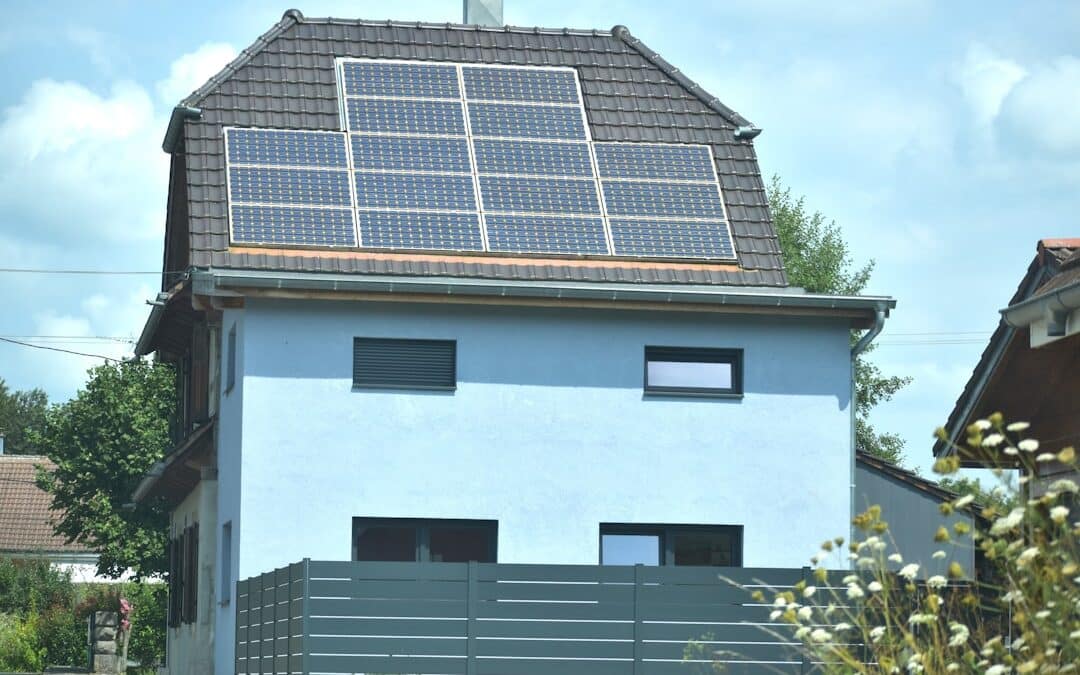 From Roof to Reality: A Guide to Residential Solar Panel Design