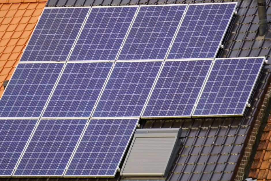 the-ultimate-guide-to-designing-your-own-solar-panel-system-image solar system design for home