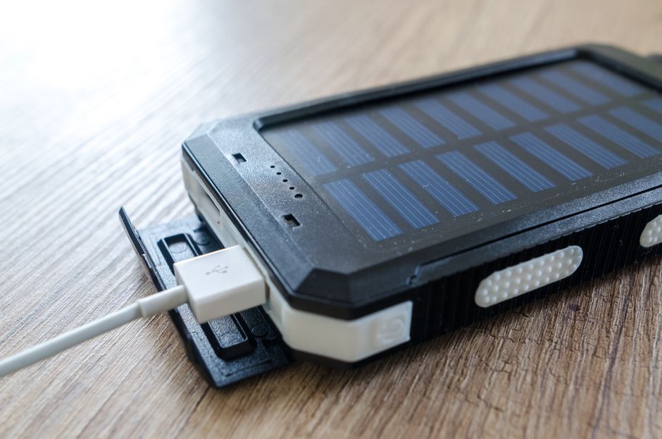 dont-get-left-in-the-dark-a-guide-to-battery-packs-for-home-solar-systems-image battery pack for solar panels