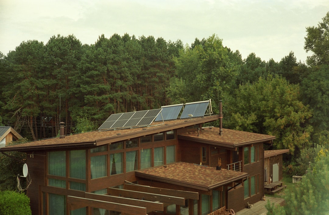 designing-solar-for-your-home-from-concept-to-clean-energy-image residential solar system design