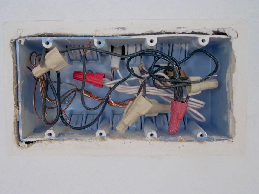 power-up-your-step-by-step-200-amp-transfer-switch-installation-guide-image 200 amp transfer switch installation beside home service panel