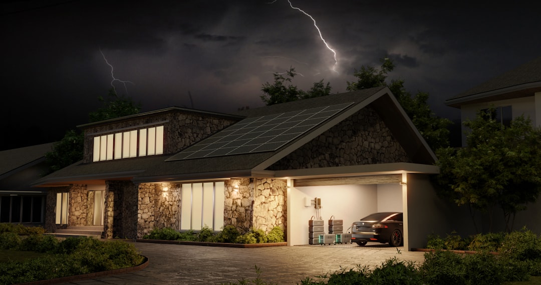 home-battery-backup-options-how-to-keep-your-lights-on-when-the-grid-fails-image home battery backup options