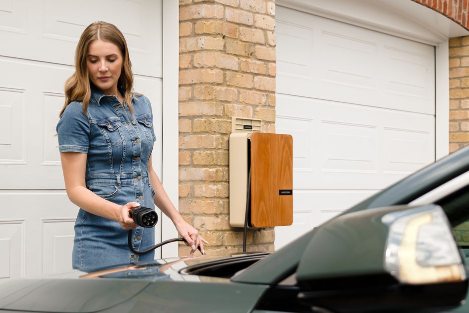 The Straightforward Breakdown of Every EV Charging Level for New Drivers